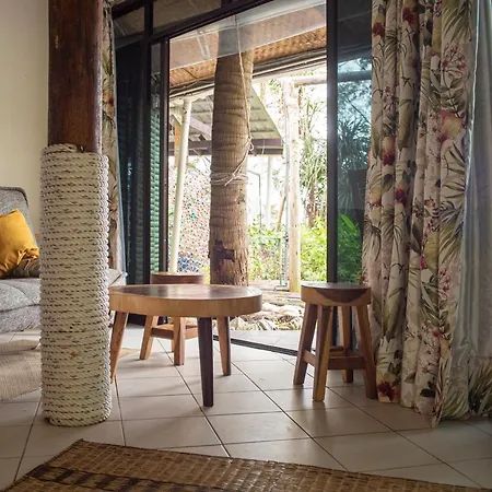 Greenhouse Ecolodge Pulau Mantani Bagian luar foto